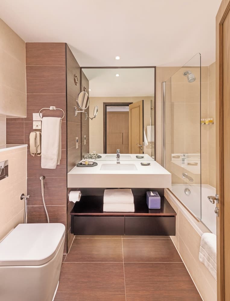 JA Beach Hotel, Dubai — 20