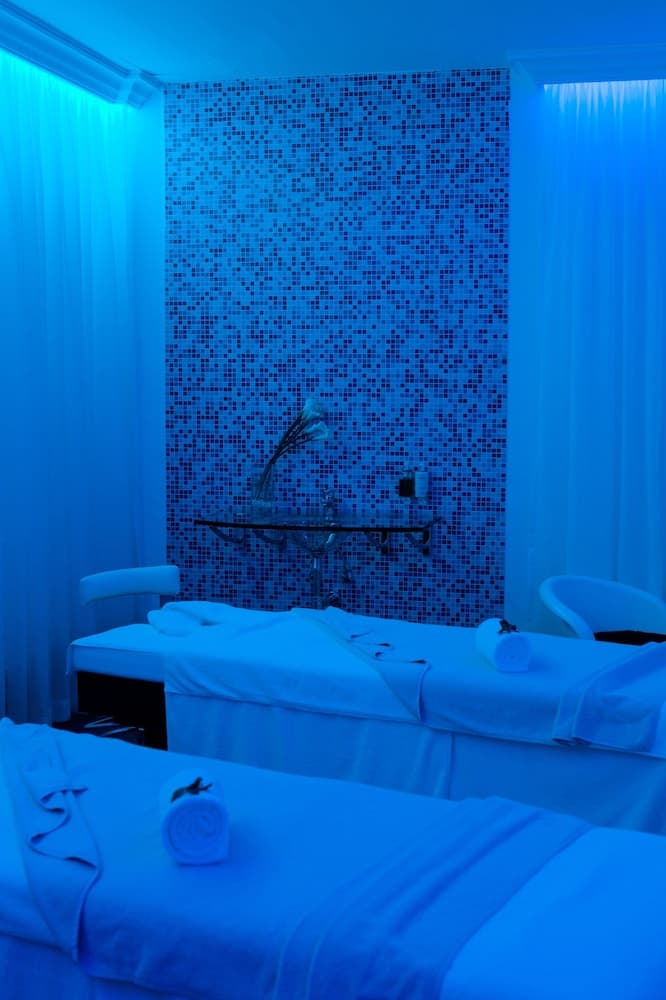 JA Ocean View Hotel, Jumeirah Beach Dubai — 13