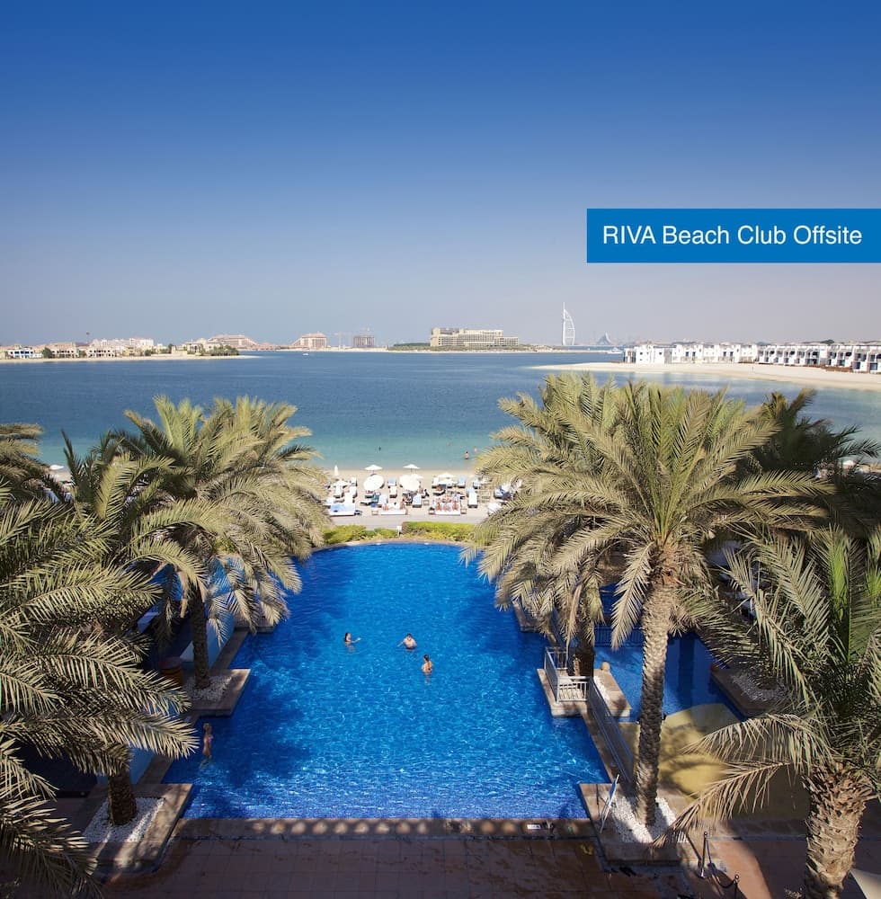 Mövenpick Hotel Jumeirah Lakes Towers — 29