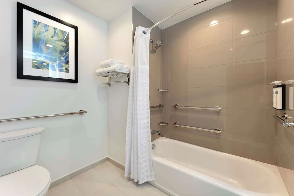 Hyatt House Orlando International Drive — 27