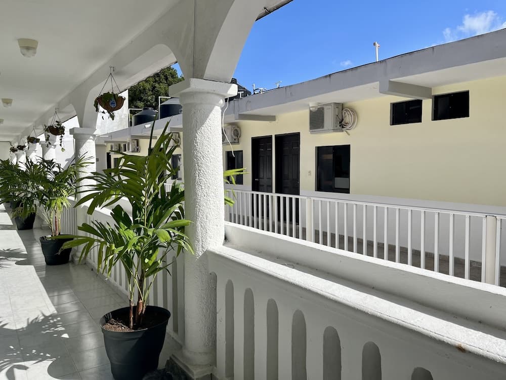 BALAM Playa - 15 Th. Ave

BALAM Playa - 15. Straße — 1