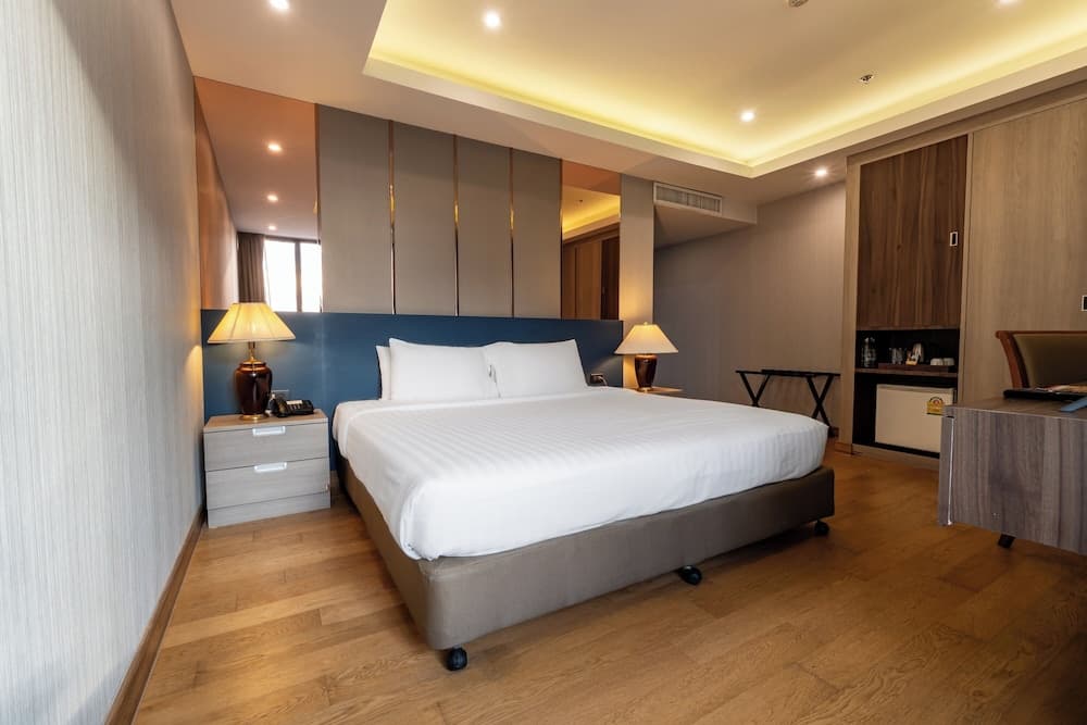 Residences Rembrandt Bangkok — 4