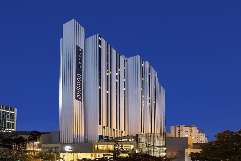 Pullman Paris Montparnasse Hotel — 8