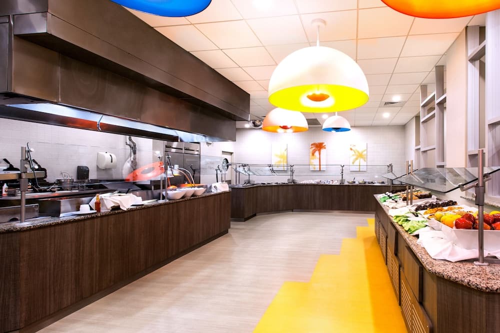 Holiday Inn Resort Orlando Suites - Waterpark by IHG — 23