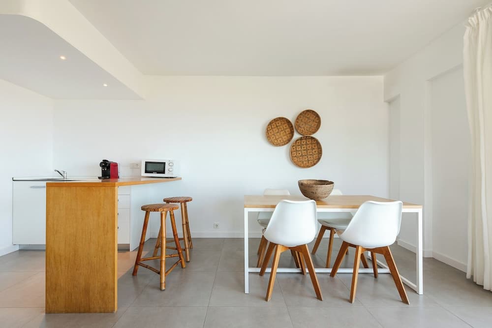 Victoria Sunset Suites Hotel — 23