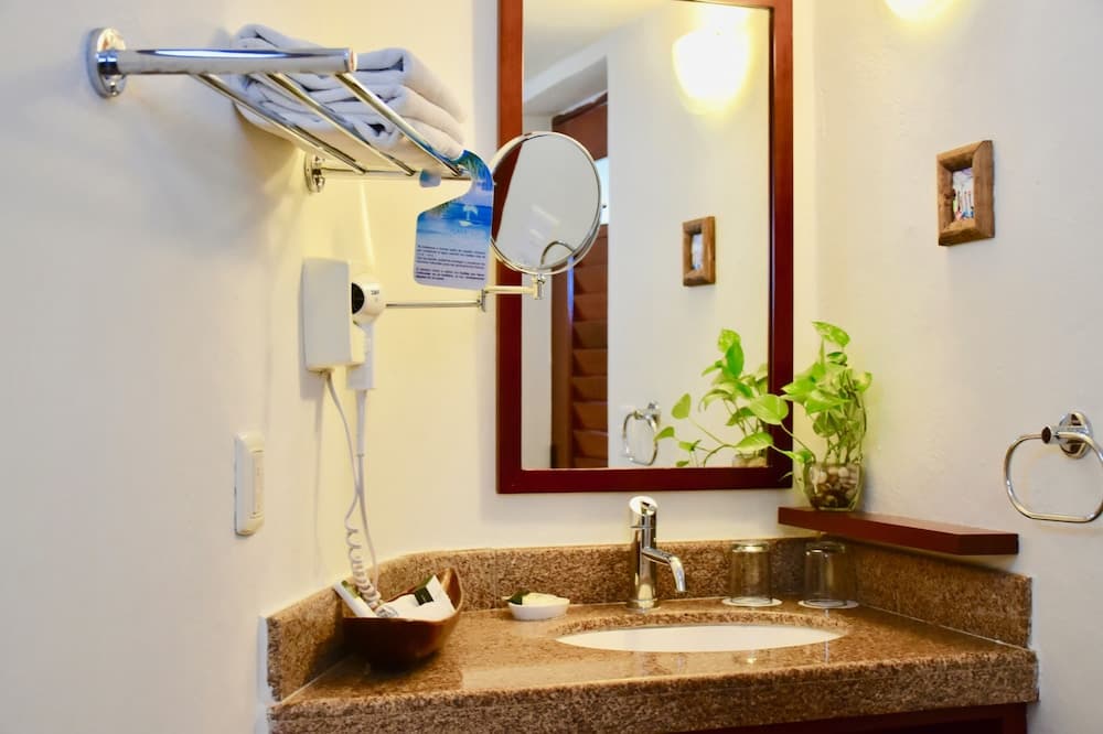 Playa Palms Beach Hotel — 10