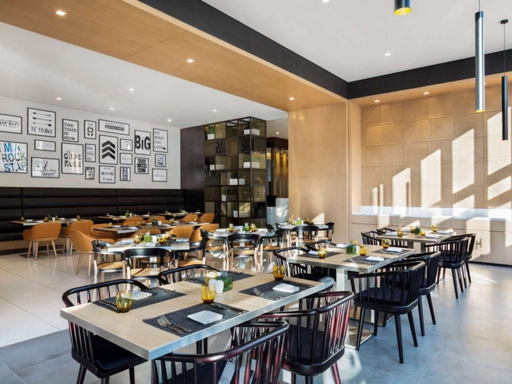 Novotel Bur Dubái — 23