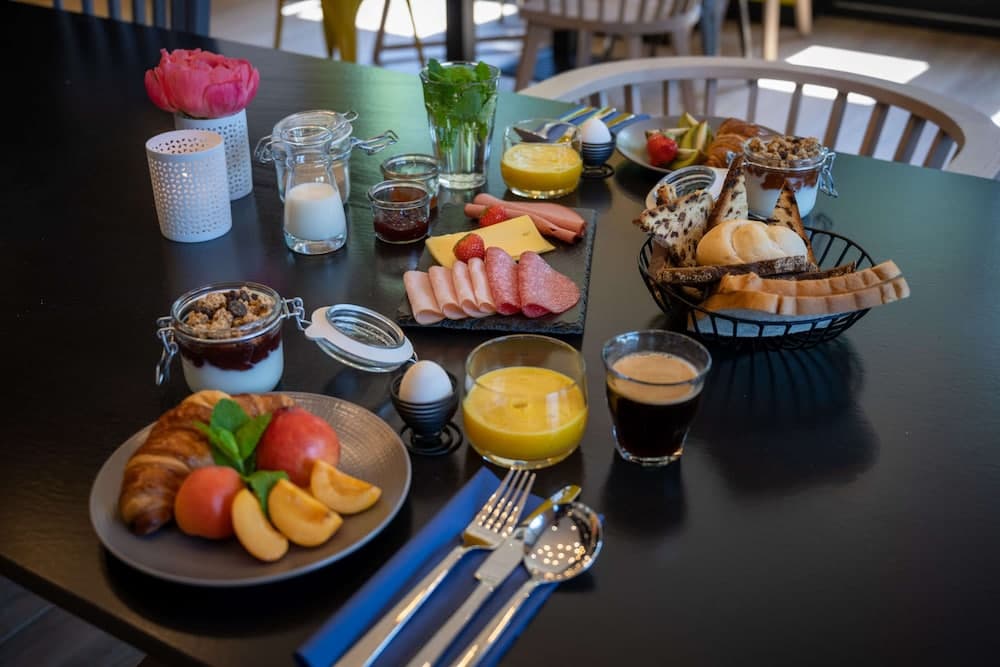 Hotel Campanile Amsterdam Zuidoost — 10
