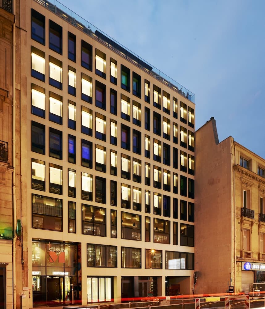 citizenM Paris Champs-Élysées — 1