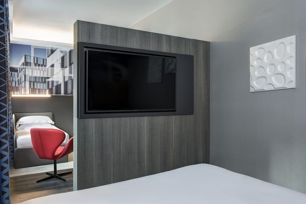 iQ Hotel Milano — 20