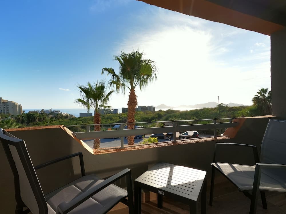 Sunrock Hotel and Suites — 26