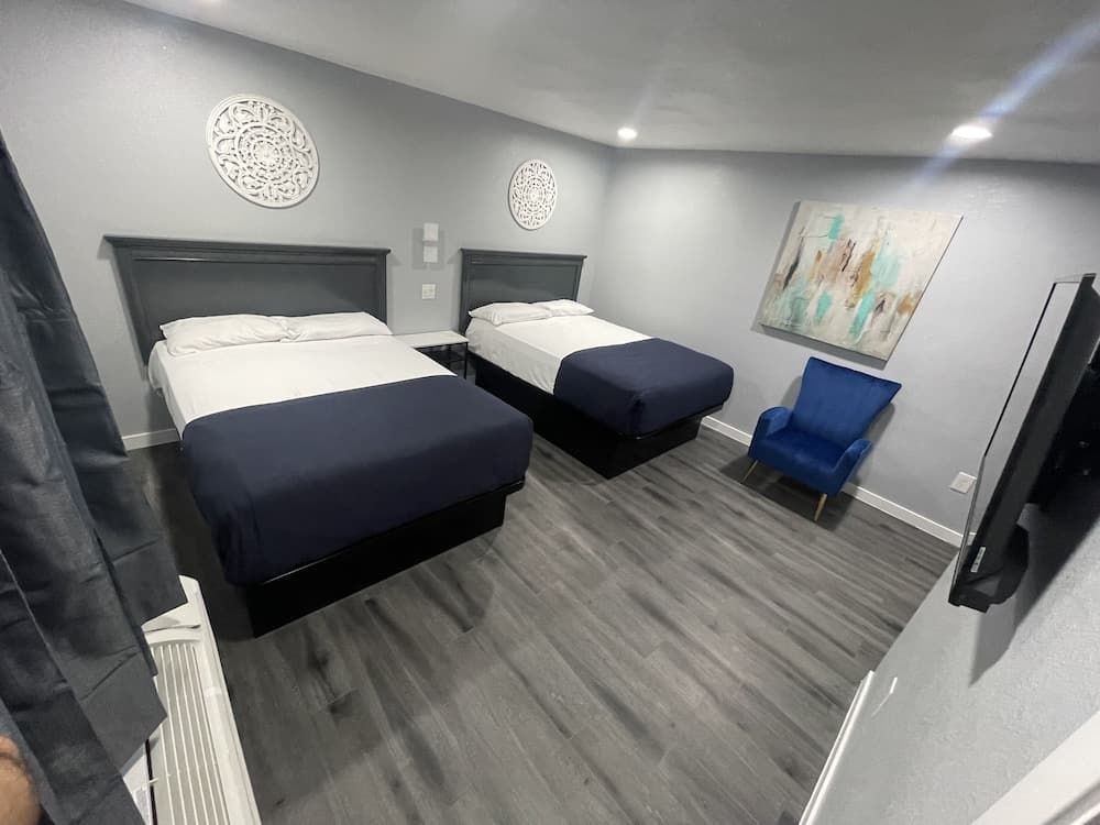 Perfect Inn Motel — 10