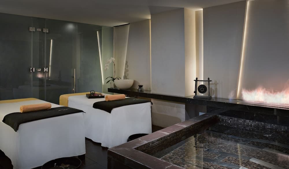 The Canvas Dubai - MGallery Hotel Collection — 12