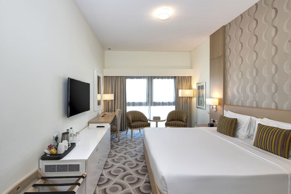 Metropolitan Hotel Dubai — 14