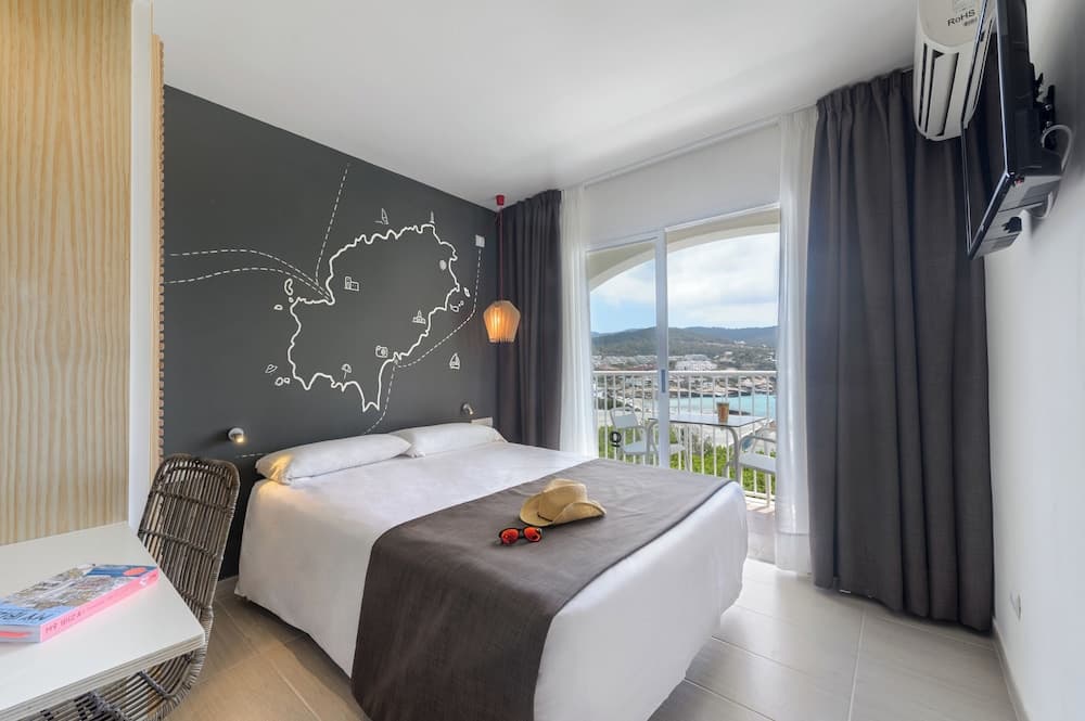 Hotel Vibra Cala Tarida — 7