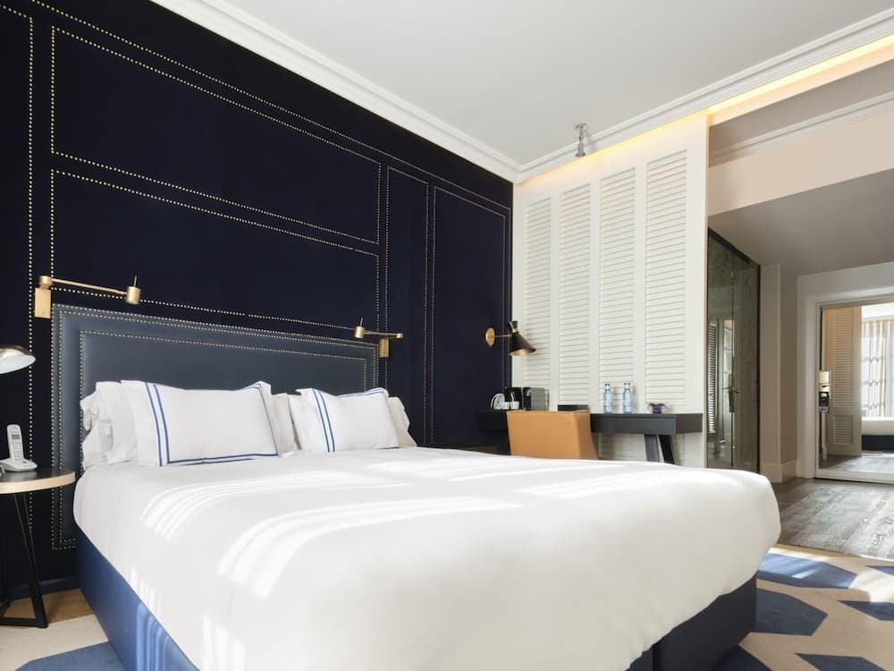 Only YOU Boutique Hotel — 6