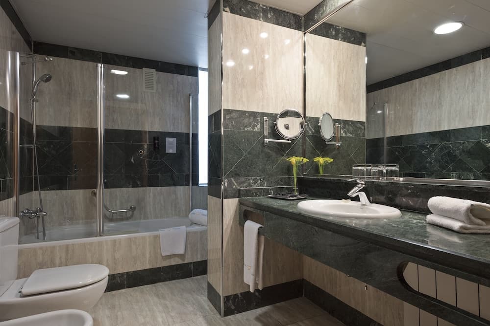Hotel Abba Sants — 7