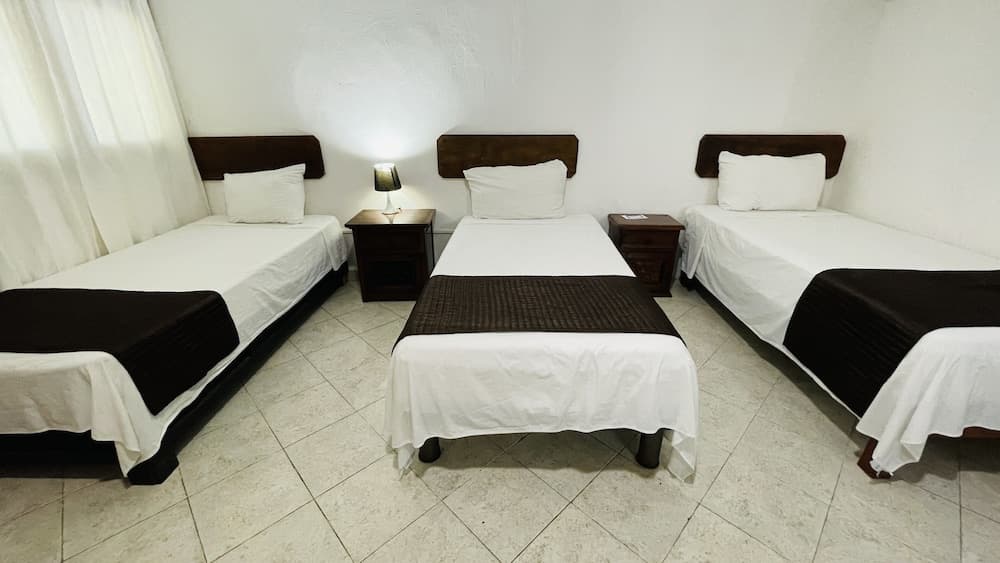 Hotel B&B - 5ta Avenida — 6