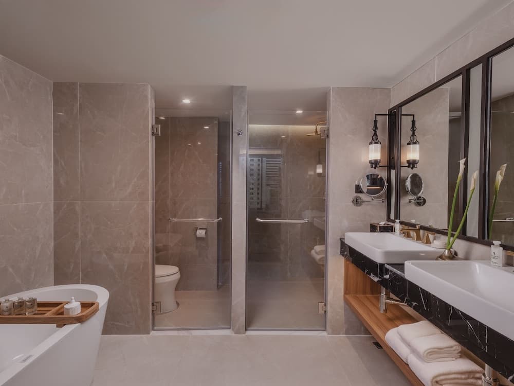 Nysa Hotel Bangkok Sukhumvit 11 — 29