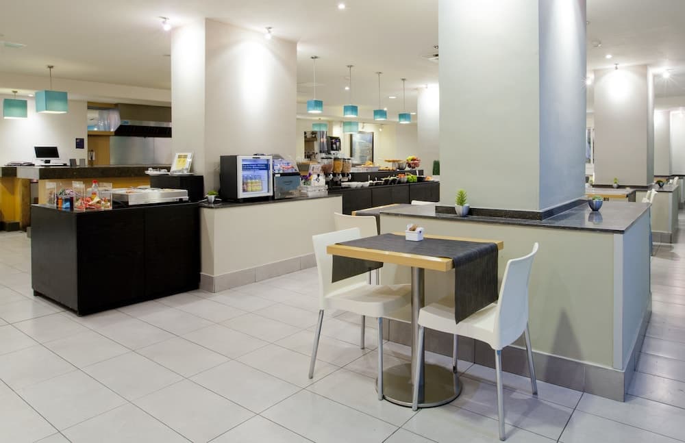 Hotel Sagrada Familia — 22