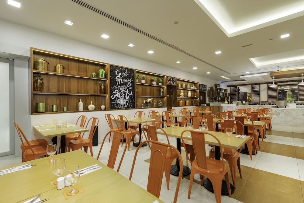 Citymax Hotel Al Barsha at the Mall — 29