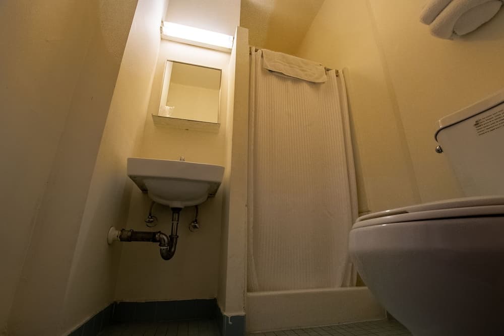 Stillwell Hotel — 10