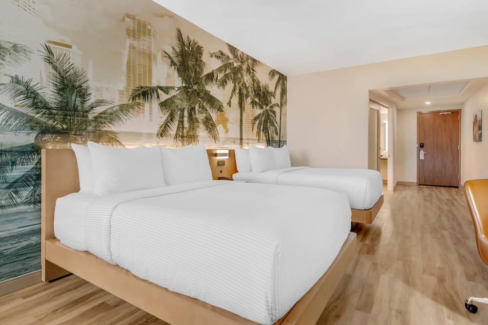 Cambria Hotel Tampa-Brandon — 17