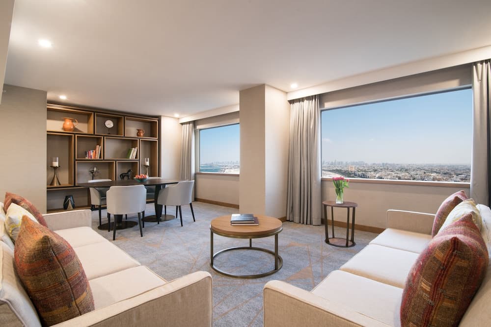 Hyatt Regency Galleria Residence Dubai — 18