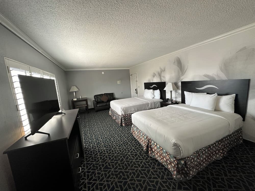 Hotel al anochecer — 20