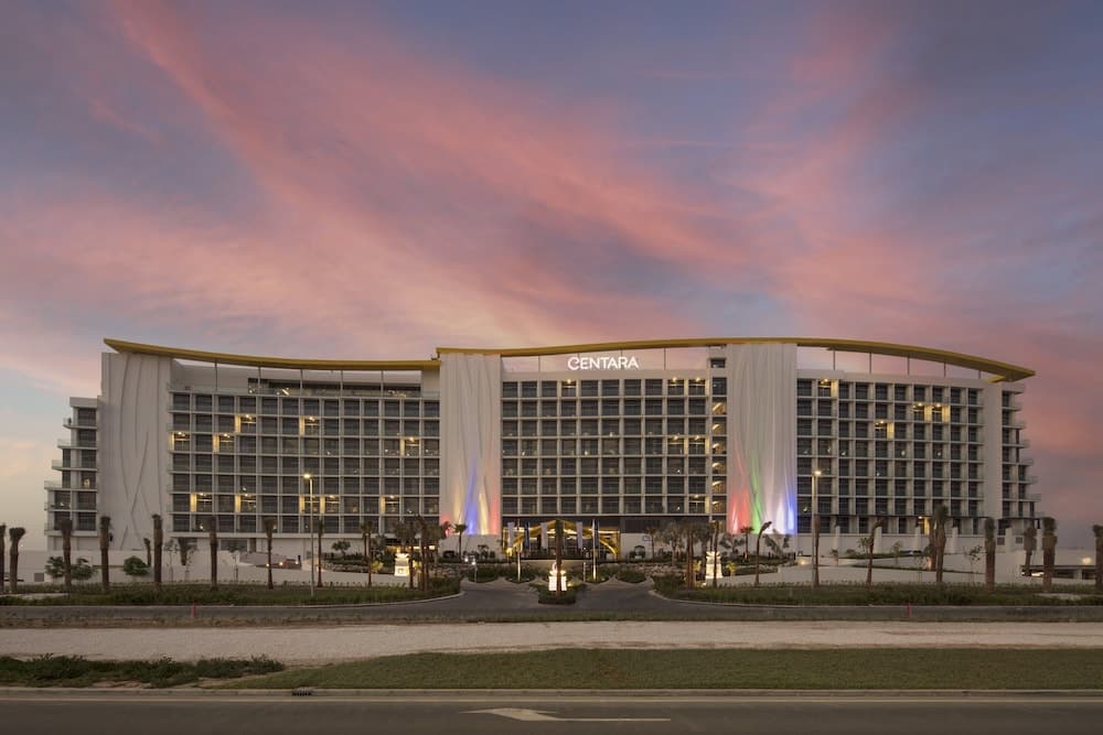 Centara Mirage Beach Resort Dubai — 27