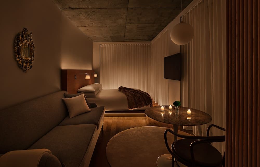 PUBLIC, an Ian Schrager hotel — 21