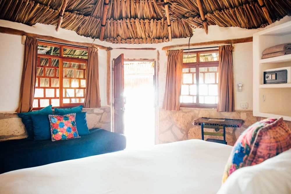 Zamas Hotel — 8