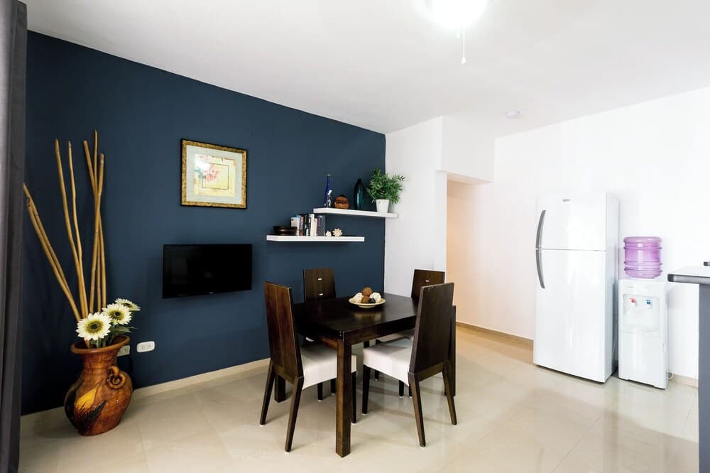 LAS TERRAZAS - POOL VIEW SUITES — 27