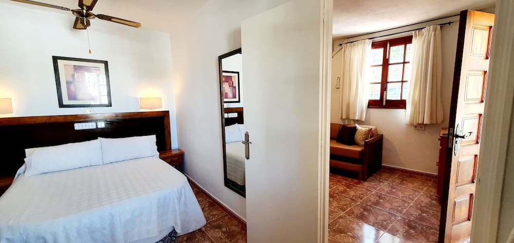 Granada Apartments Ibiza — 13