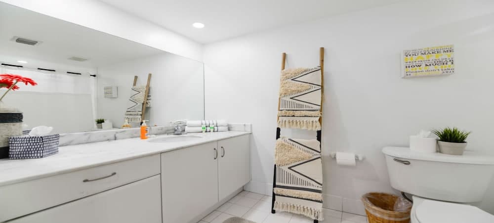 Icon Residences — 7