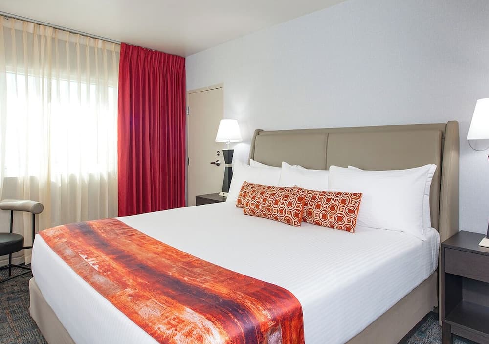 Four Queens Hotel and Casino — 10