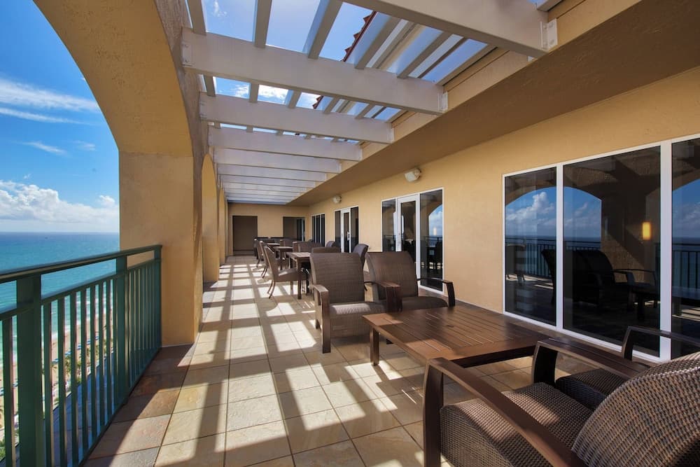 Marriott's BeachPlace Towers — 16