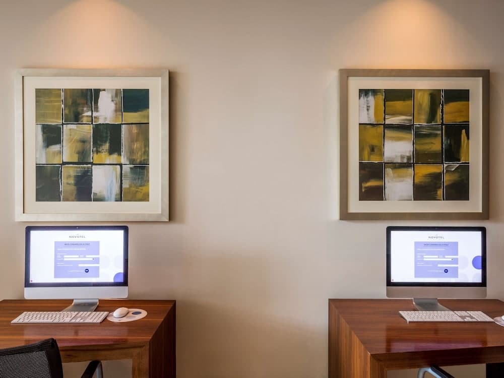 Novotel Deira Creekside Dubai — 10