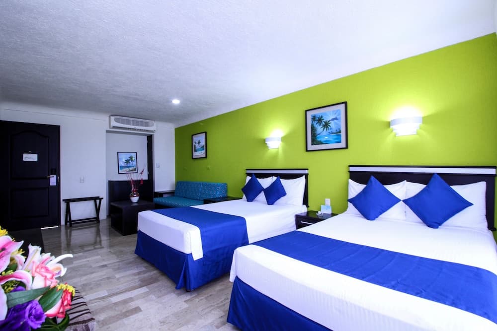 Aquamarina Strandresort — 4