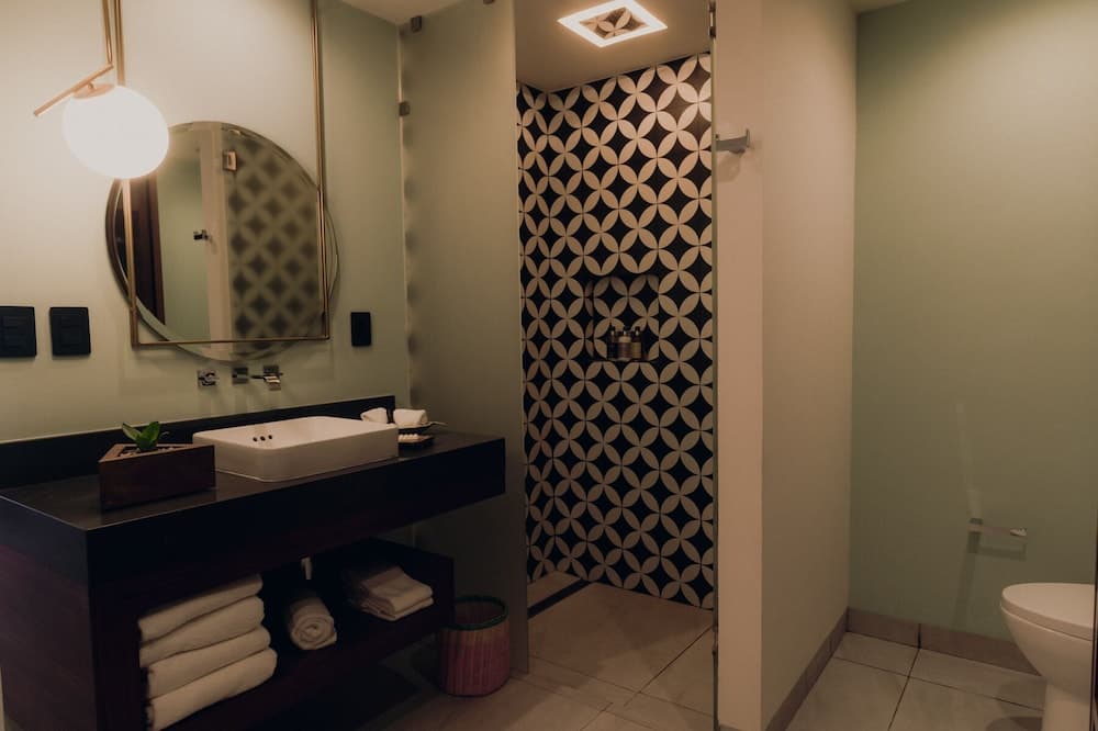 CALIXTA Hotel — 22