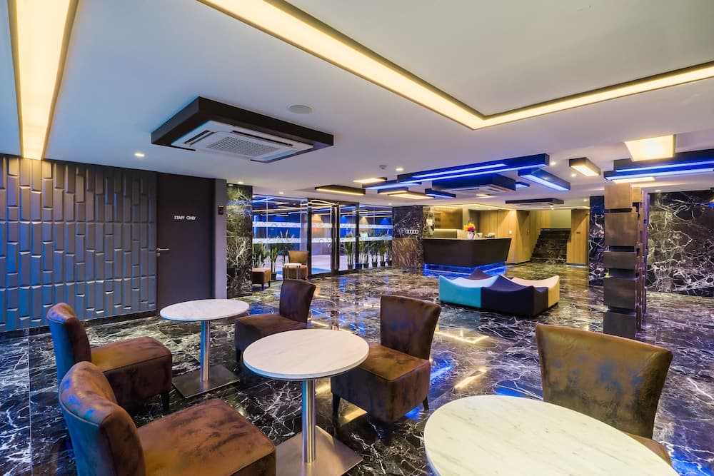 Citrus Suites Sukhumvit 6 de Compass Hospitality — 4