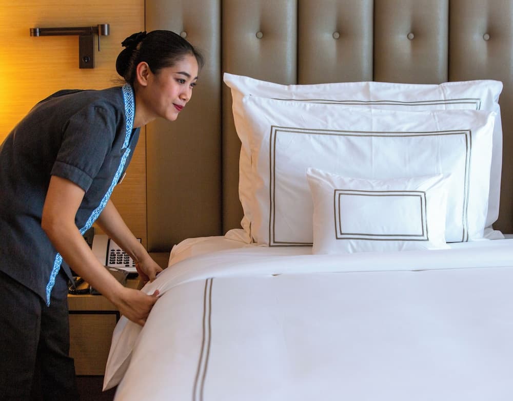 Grand Cosmopolitan Hotel — 15