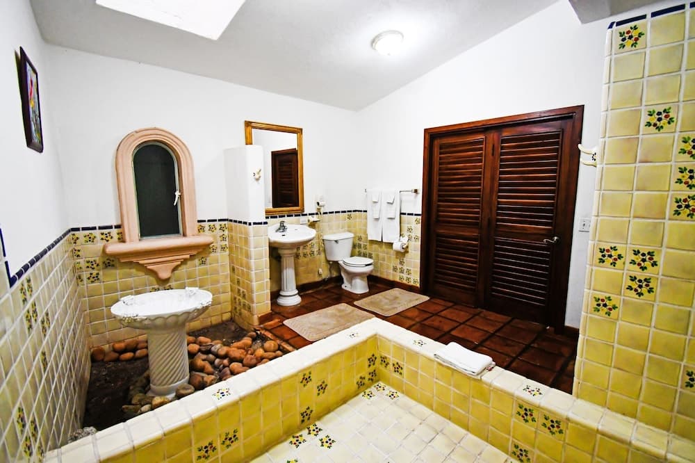 Collection O Casa Bella Hotel Boutique, Cabo San Lucas — 4