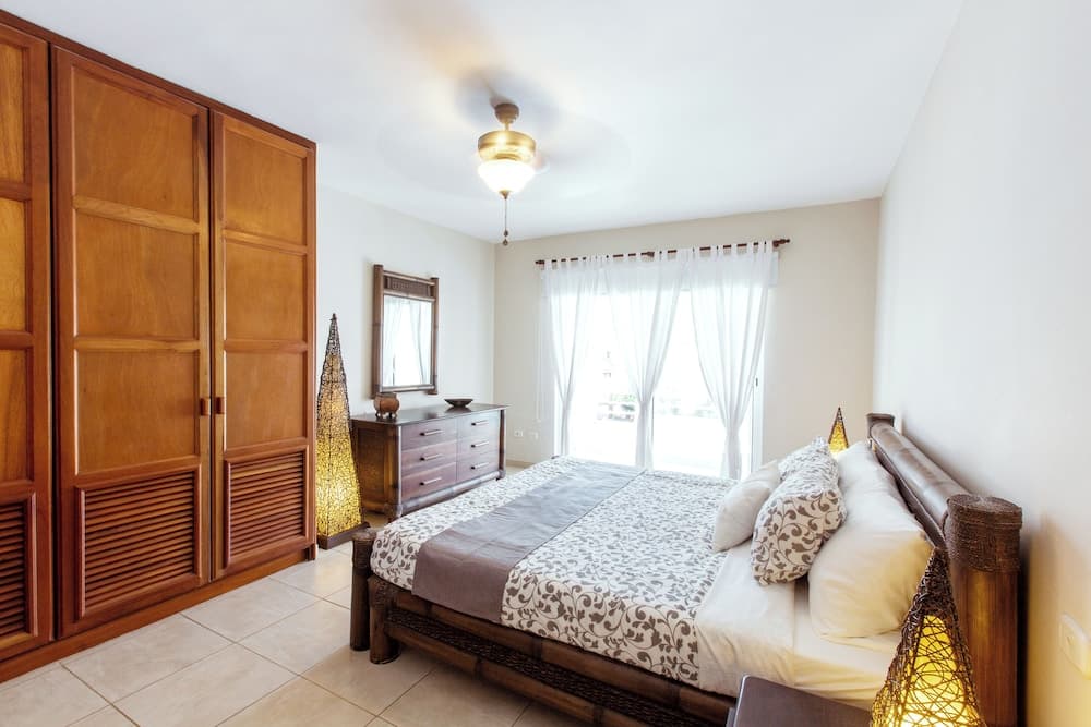 LAS TERRAZAS - POOL VIEW SUITES — 10