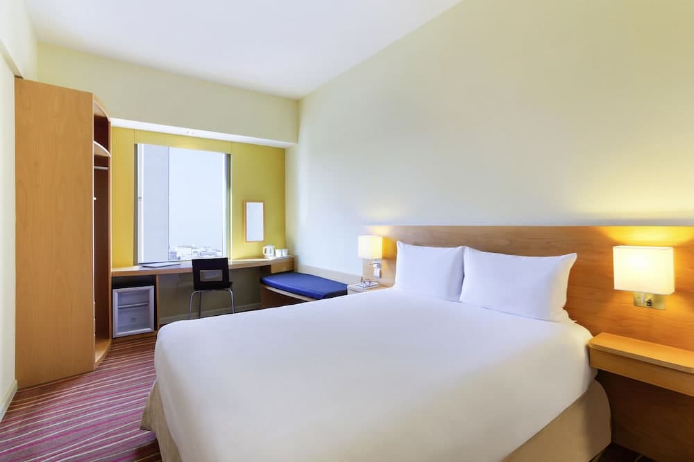 ibis Dubai Al Rigga — 23