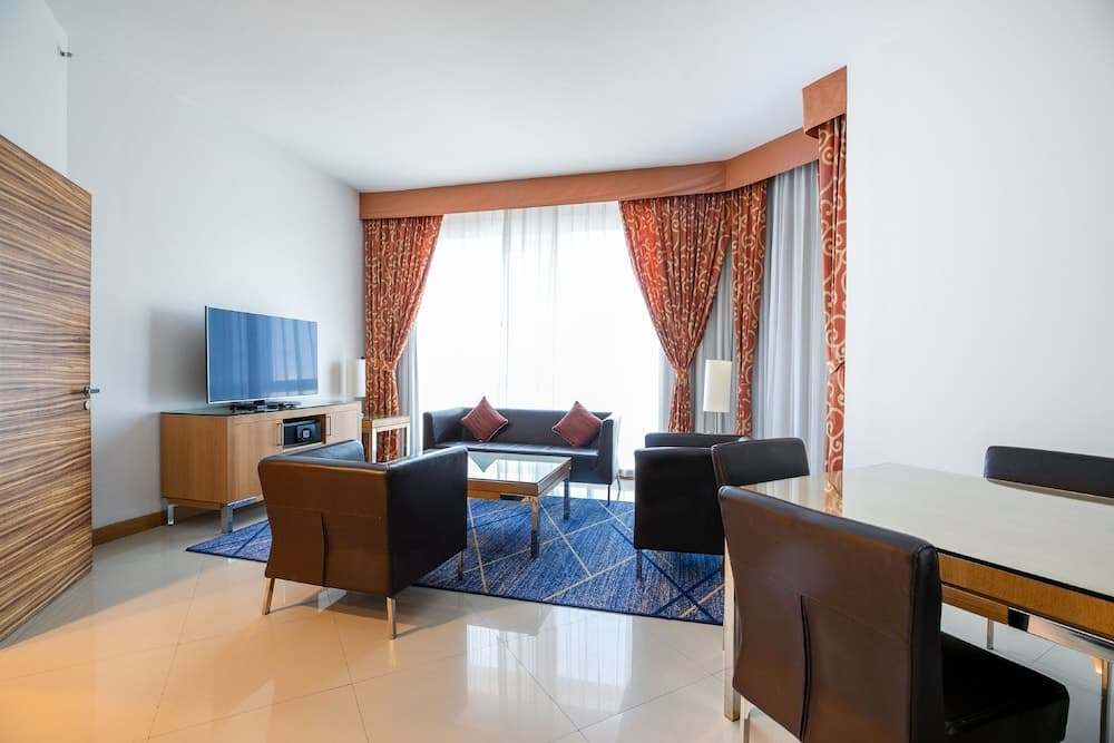 Four Points by Sheraton Bur Dubai — 27