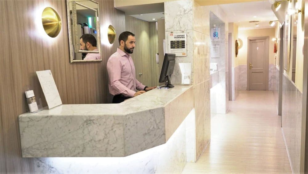 Hotel Los Condes — 25