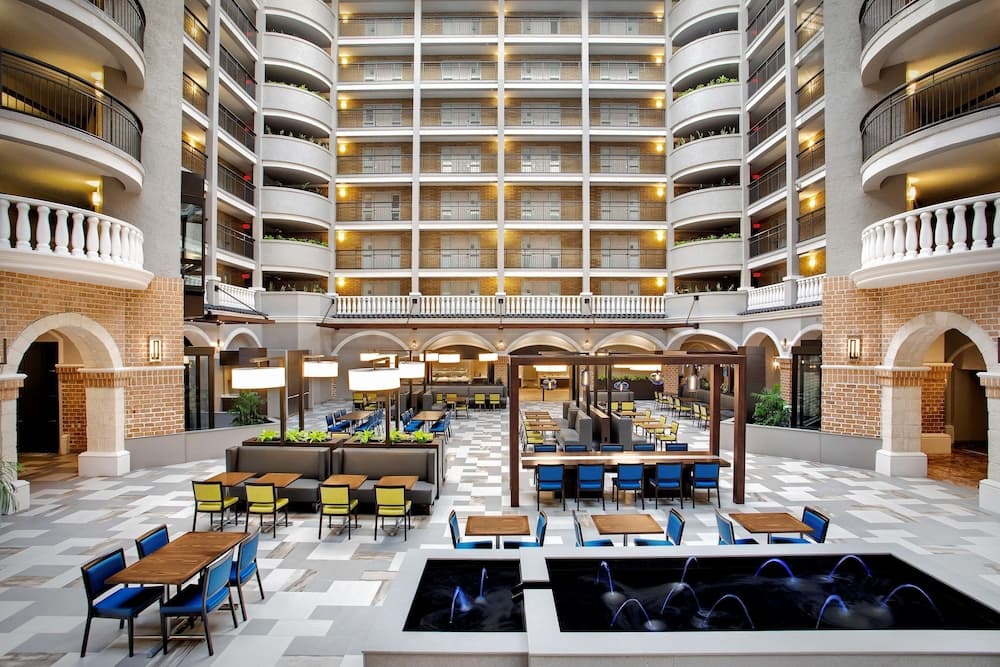 Embassy Suites by Hilton Orlando International Dr Kongresszentrum — 2