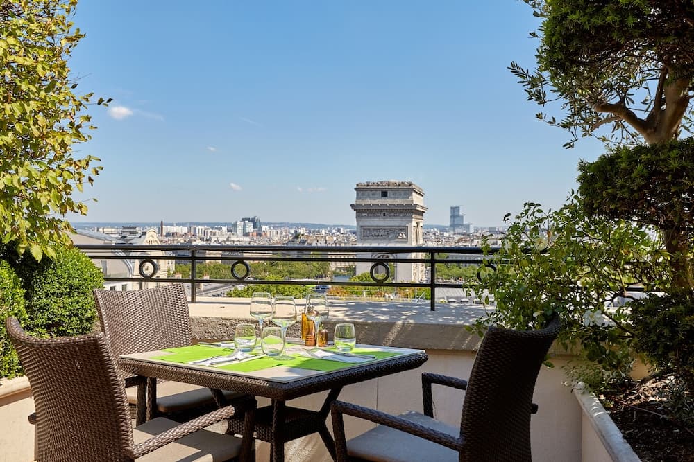 Hotel Raphael — 23