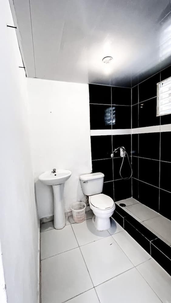 Hotel Punto 4 — 12